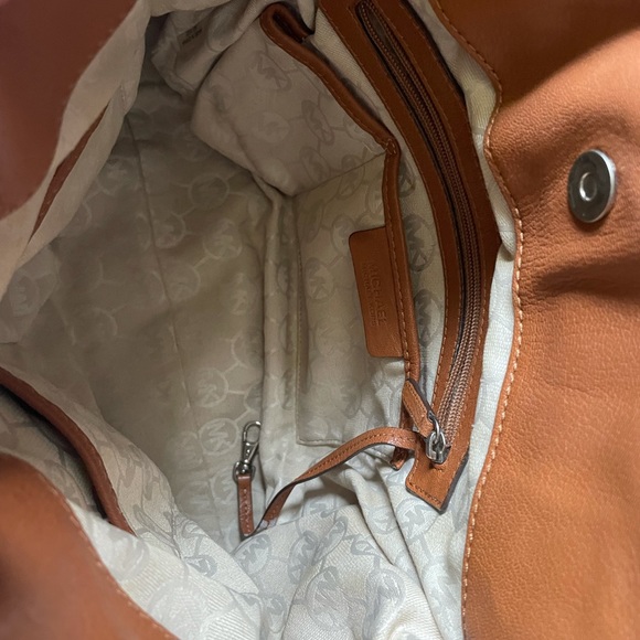 MICHAEL KORS | Chestnut Hamilton Shoulder Bag - Picture 5 of 10